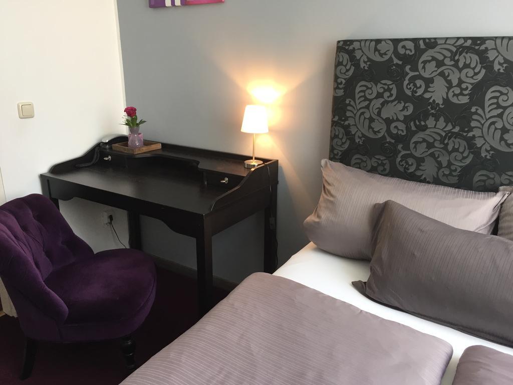 Hotel Heddernheimer Hof Frankfurt am Main Kültér fotó